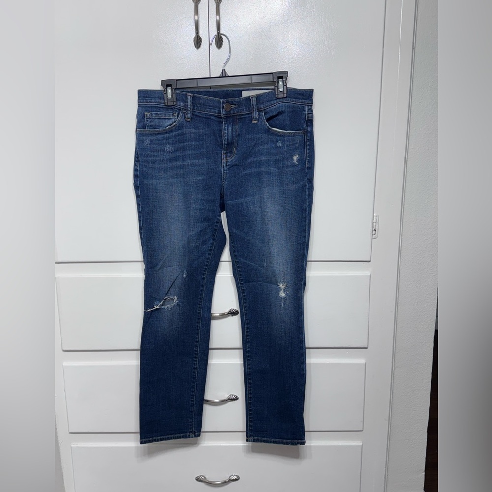 Treasure & Bond Women’s Dark Blue Distressed Jeans